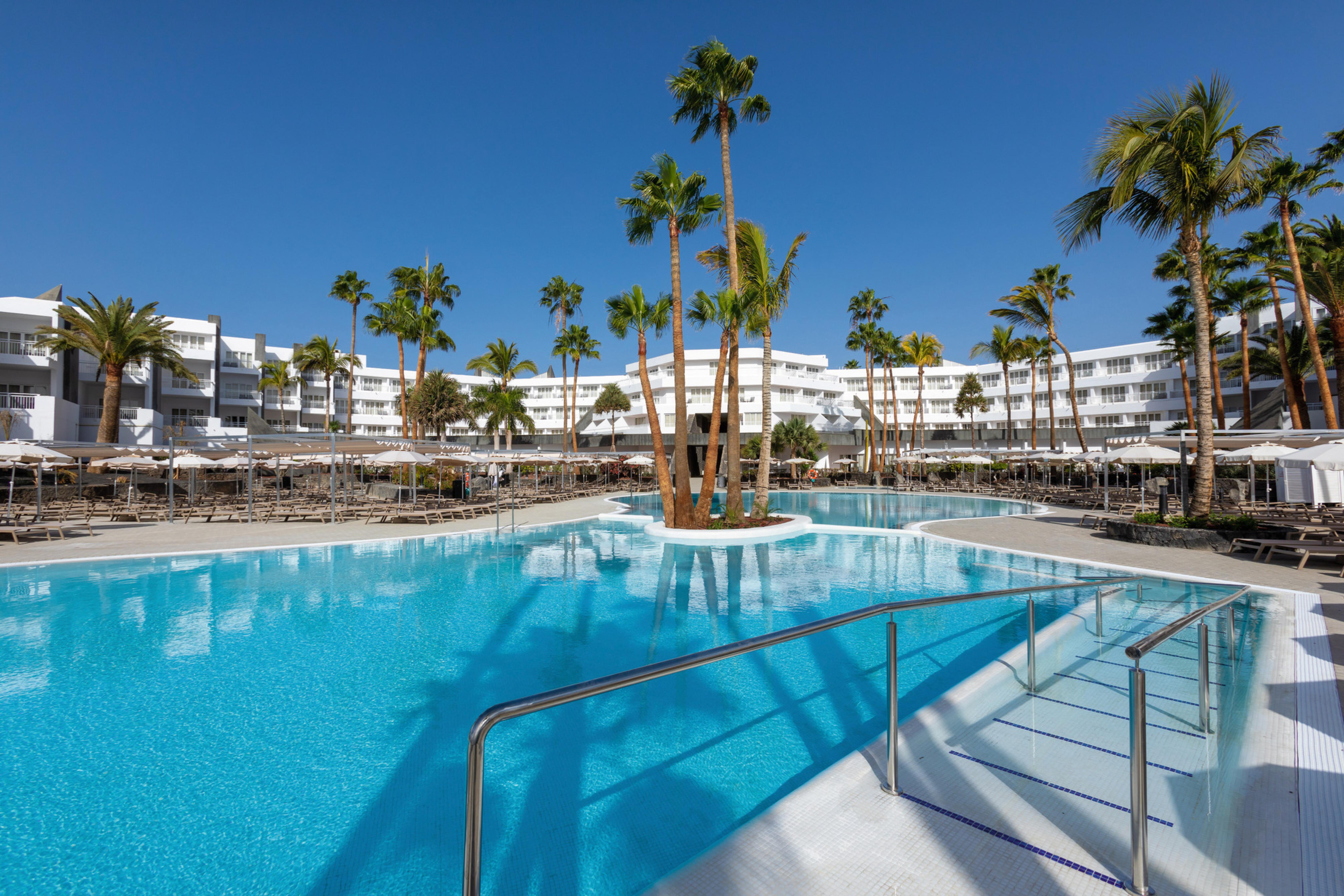 Riu Paraiso Lanzarote Resort Puerto del Carmen  Exteriör bild